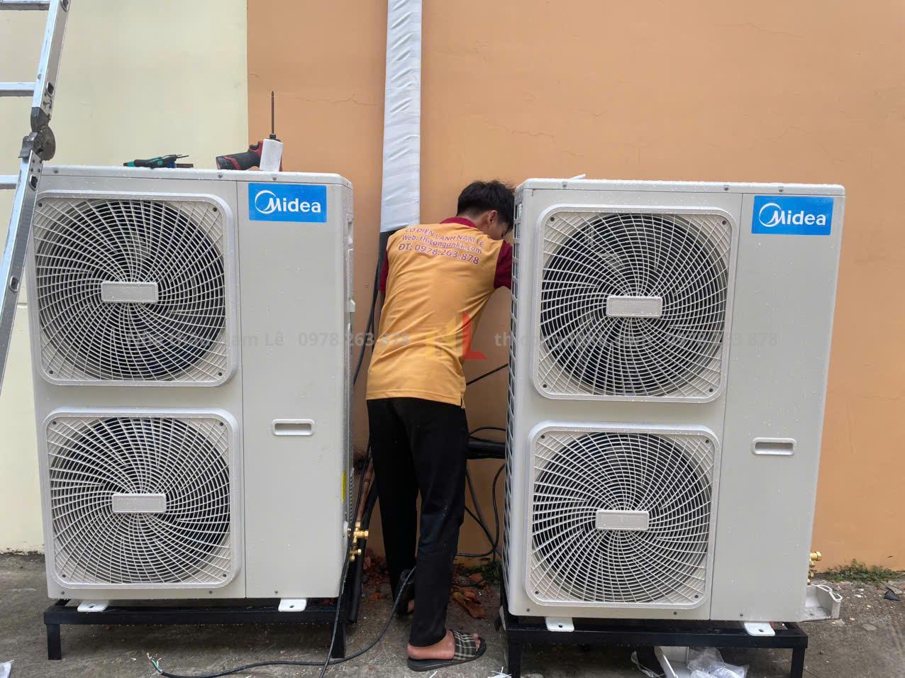Tự Vệ Sinh Máy Lạnh Tại Nhà Nên Hay Không?