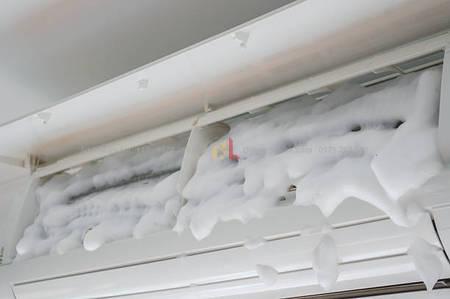 Dấu Hiệu Nhận Biết Máy Lạnh Bị Đóng Tuyết