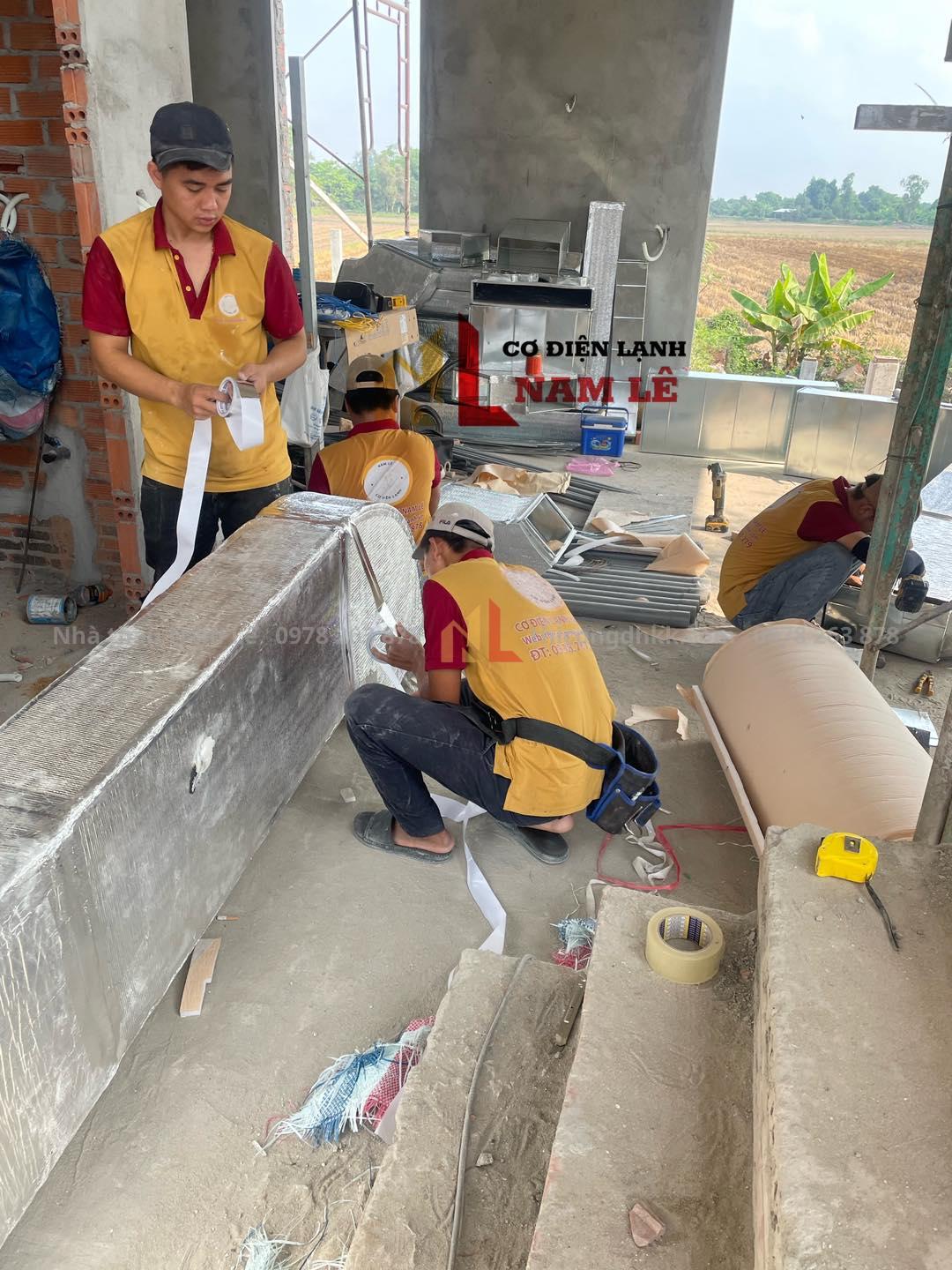 Bảo Trì Máy Lạnh Định Kỳ Giúp Máy Bền Bỉ và Tiết Kiệm 3 namle2 may lanh am tran phong hop