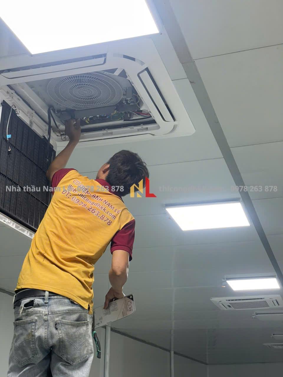 Quy Trình Thi Công Máy Lạnh Âm Trần Nối Ống Gió Trọn Gói 2 thi công máy lạnh âm trần trọn gói